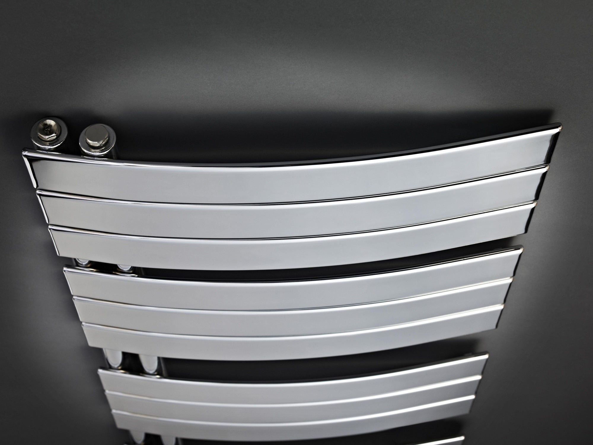 Heated Towel Rail 1080 X 550mm Chrome 1147 BTU 50 Pipe Centres