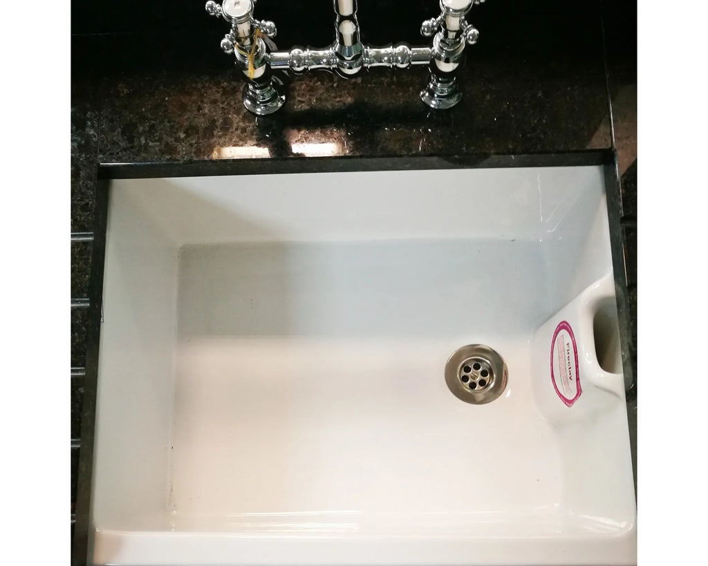RAK Ceramics Gourmet 8 Belfast Style Fireclay White Sink With Weir Overflow