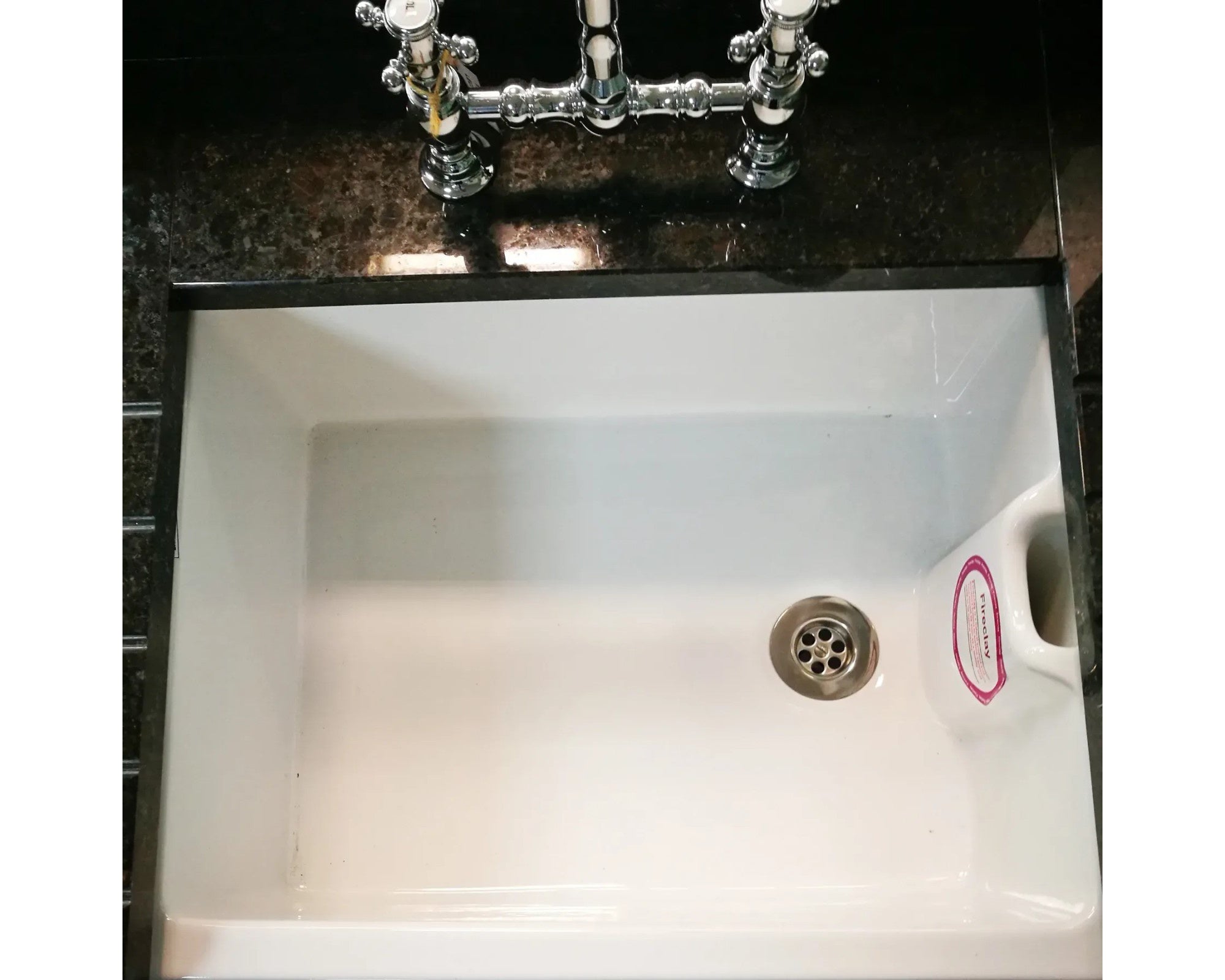 RAK Ceramics Gourmet 8 Belfast Style Fireclay White Sink With Weir Overflow