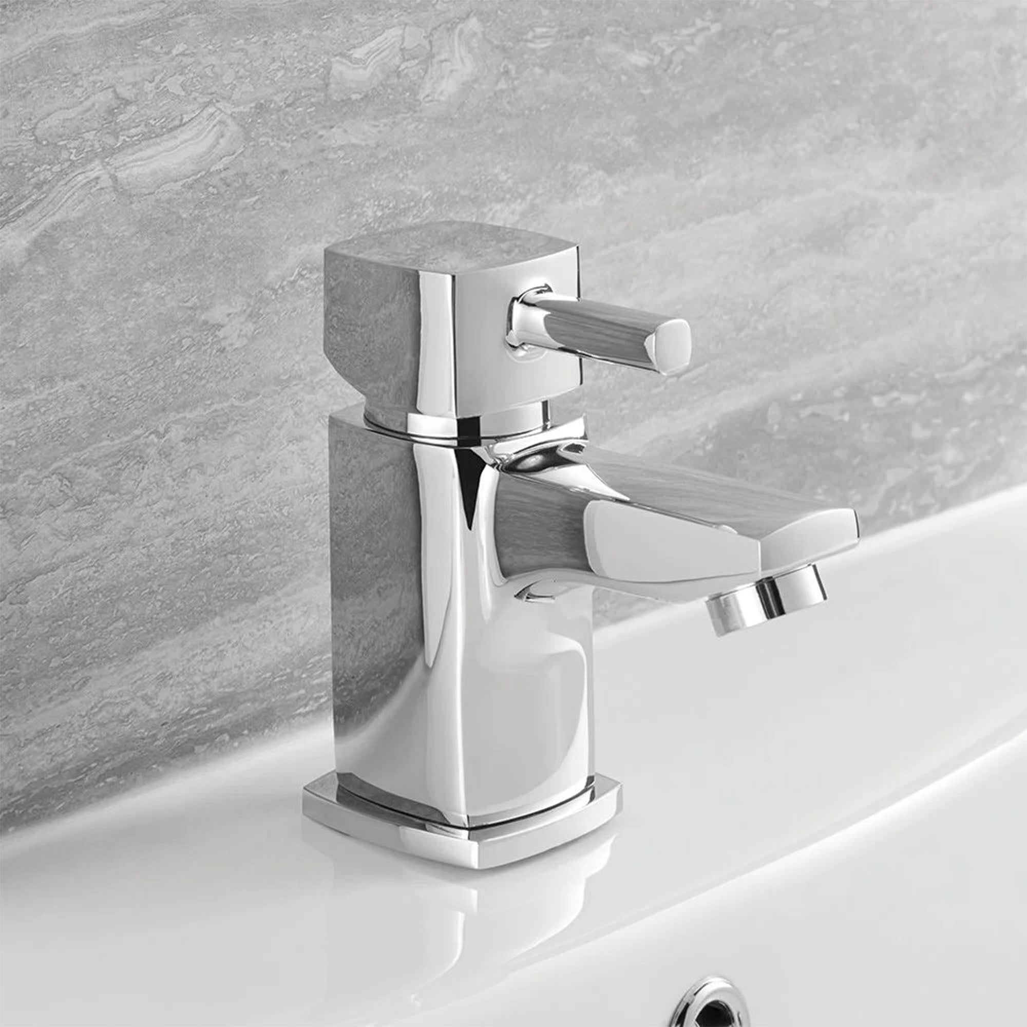 Bubly Bathrooms™ Sienna 920mm Gloss White Vanity & WC Set, Integrated Basin, Rimless Back-to-Wall Toilet & Chrome Tap