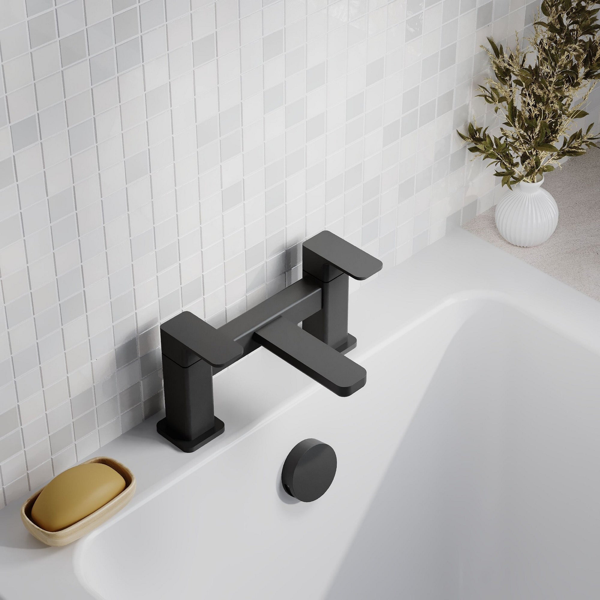Lumina Contemporary Matt Black Bath Filler 2 Tap Hole Square Lever 110mm