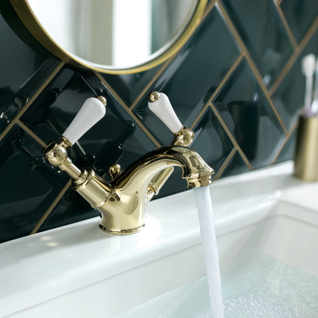 Bubly Mayfair Lever Basin Mixer Tap With Pop Up Waste Antique Brass Brass Deck