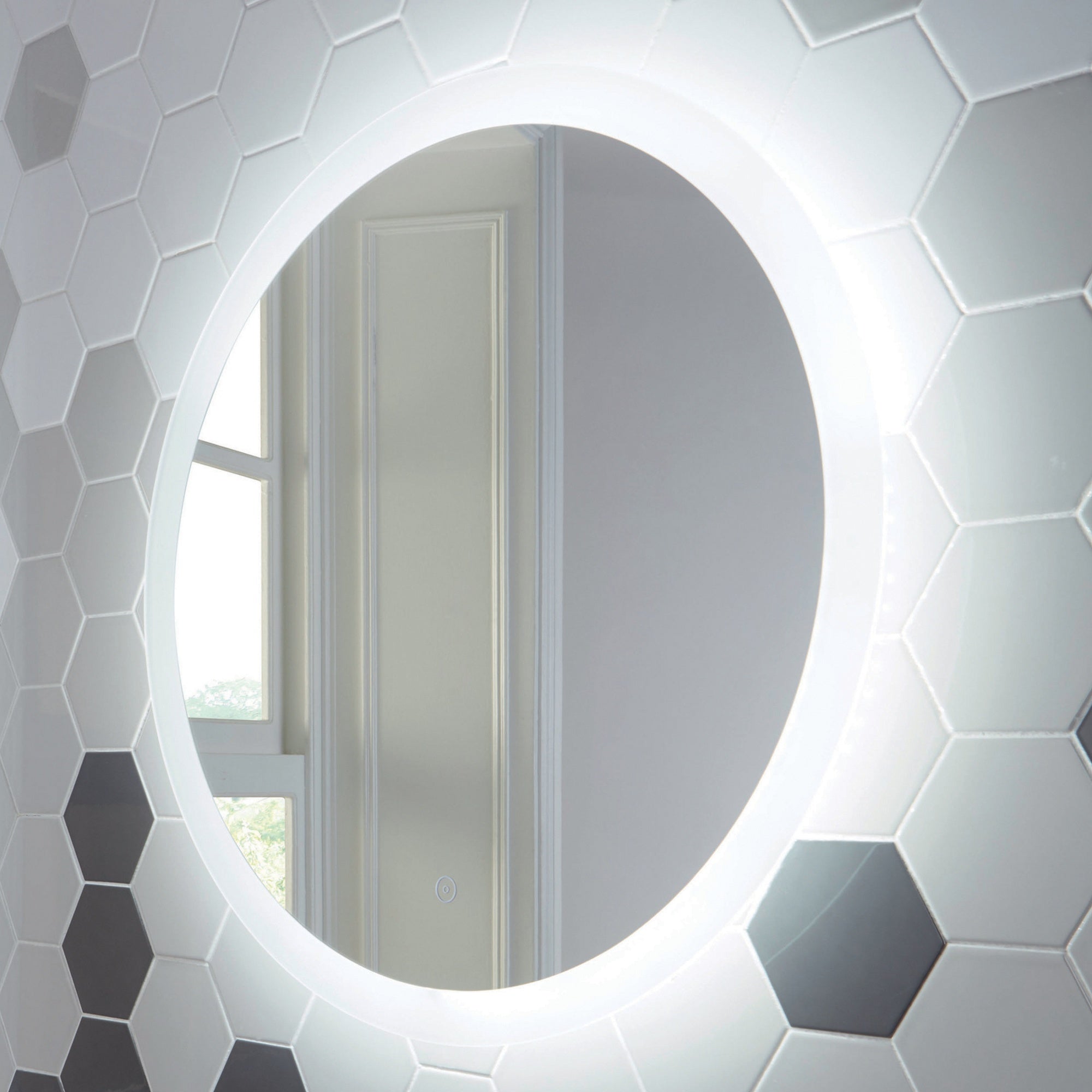 Lunar LED Mirror with Demister Pad 600 Dia Wall Mounted Bathroom Mirror