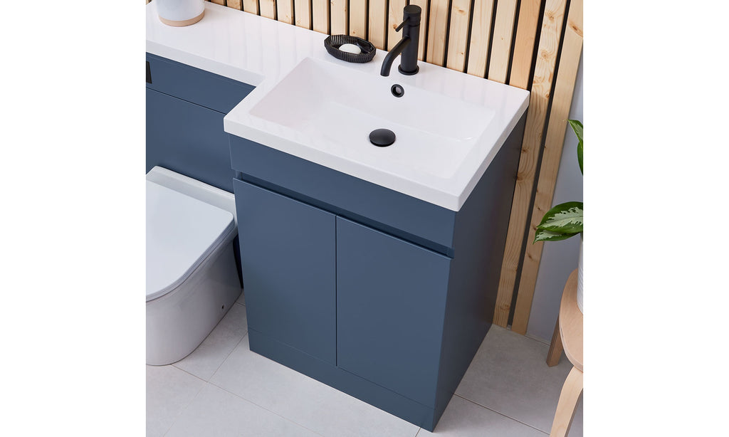 Black Round Overflow Insert Plastic Bathroom Basin Sink Hole Cover