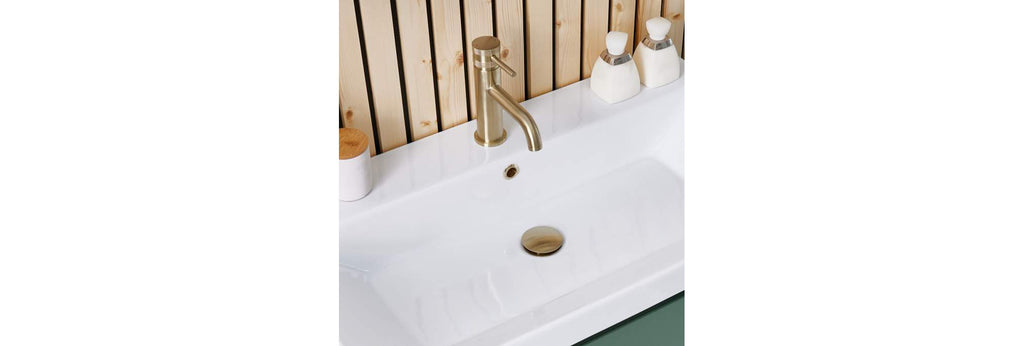 Brushed Brass Universal Basin Waste Suitable For Basins With or Without Overflow Solid Metal Leak Free